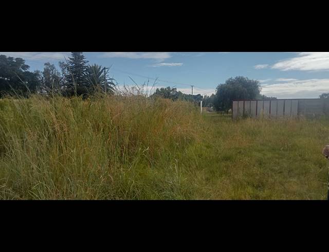 4,502M² VACANT LAND FOR SALE IN RIVERSDALE